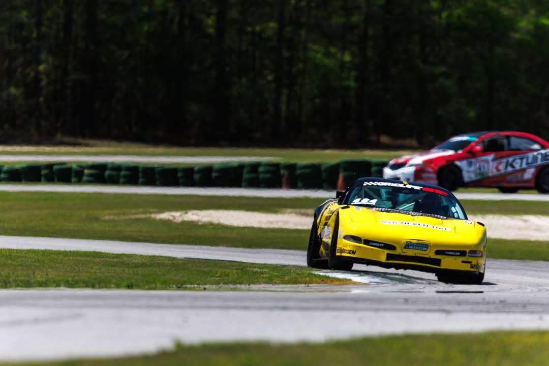 C5 Corvette mid corner